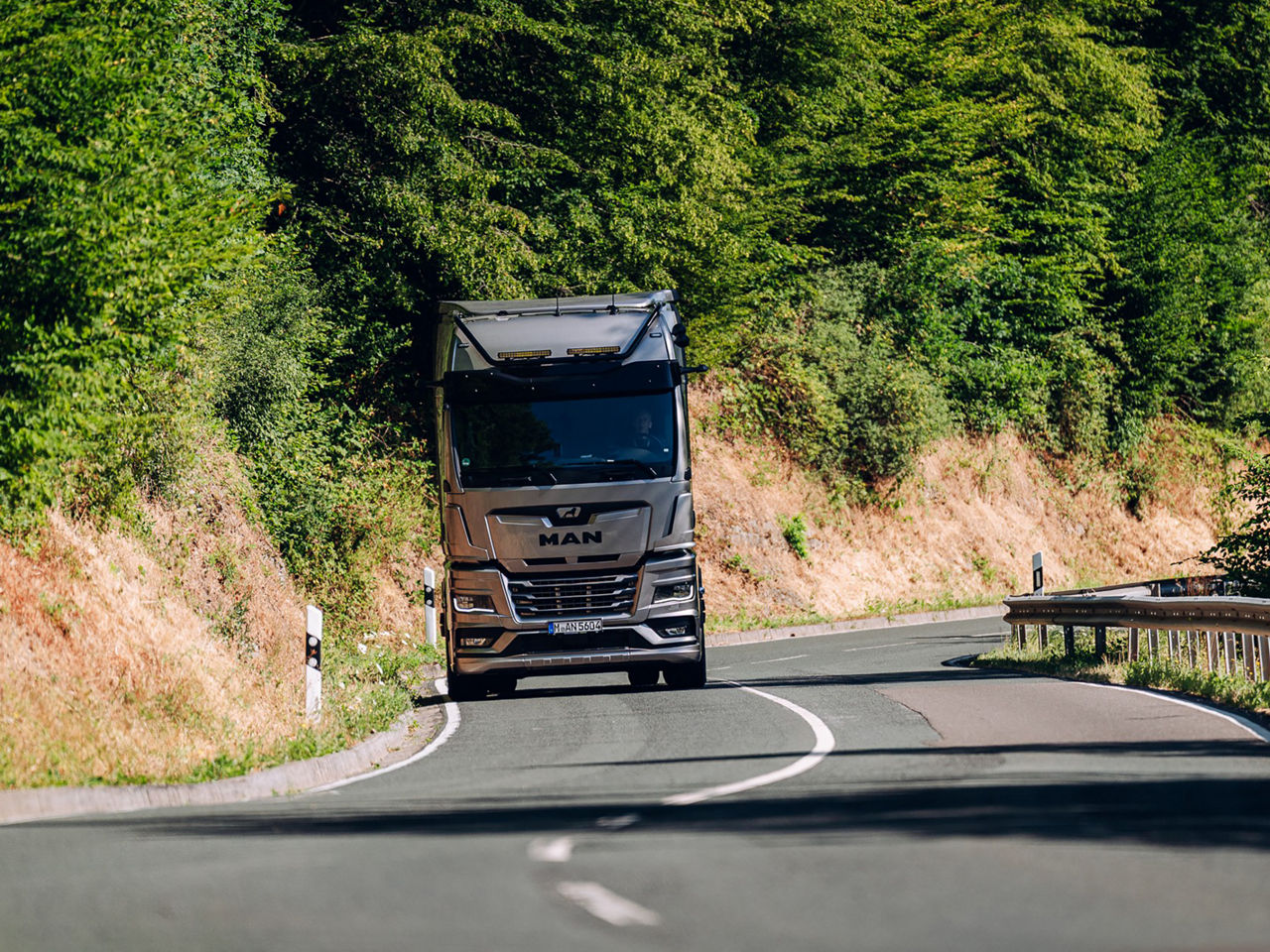 Truckers Edition_Spiri_1-4x3.jpg